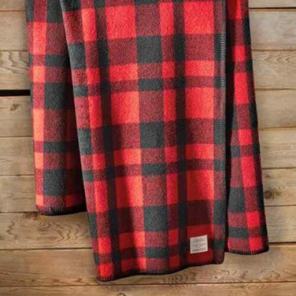 Used Filson Mackinaw Wool Blanket 100% Virgin Wool